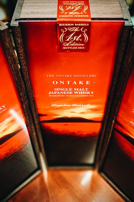 写真：御岳 THE FIRST EDITION BOURBON BARRELS